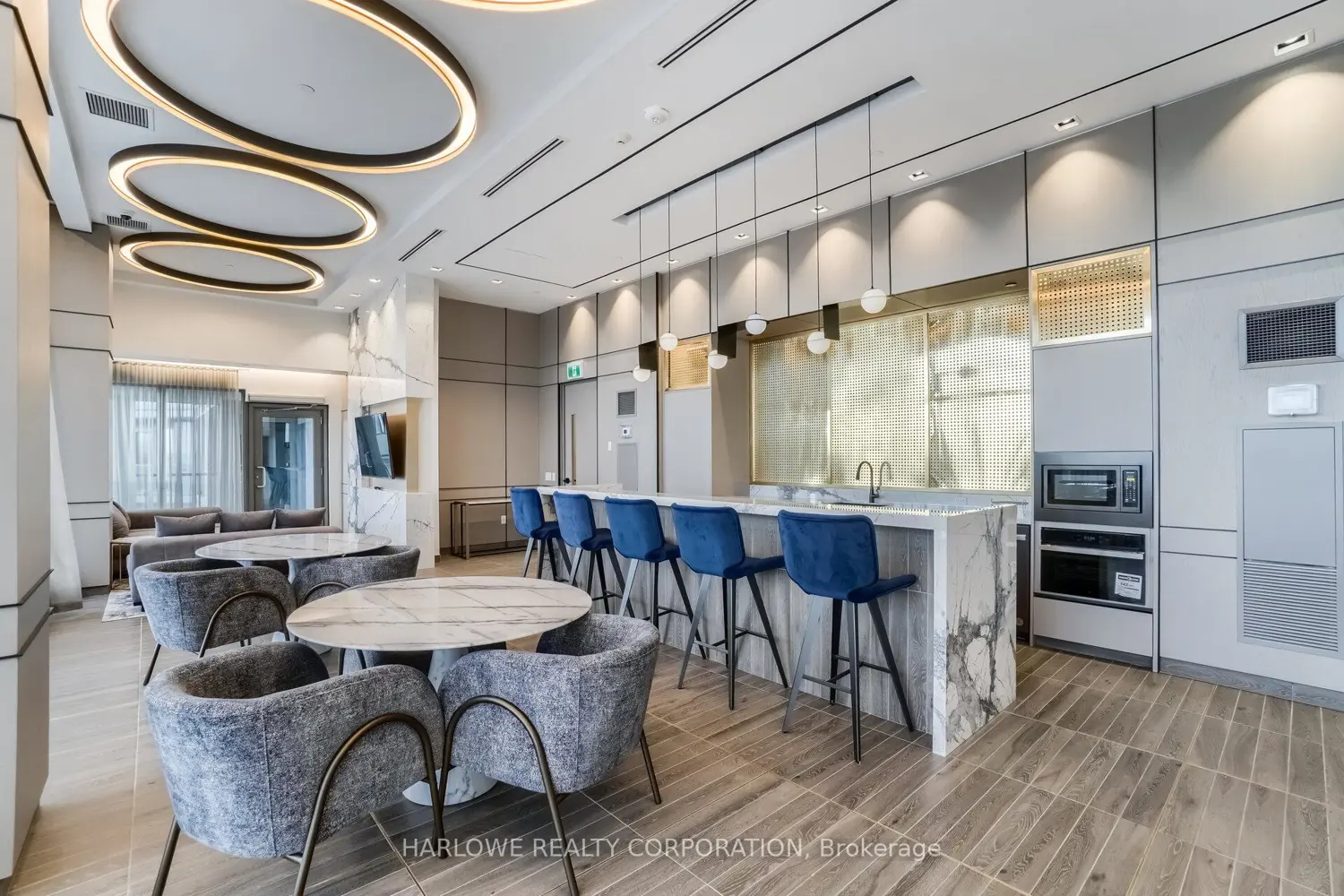 Additional image 14 of 4655 Metcalfe Avenue 204