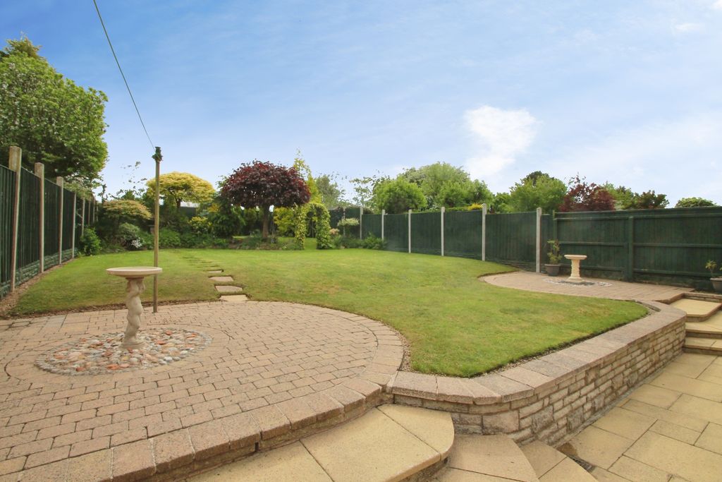 Additional image 19 of 3 bed detached house for saleSalcombe Drive, Glenfield, Leicester, Leicestershire LE3