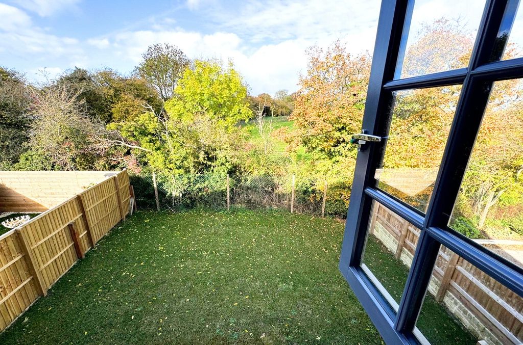 Additional image 13 of 3 bed semi-detached house for saleKing Alfreds Drive, Wincanton, Somerset BA9