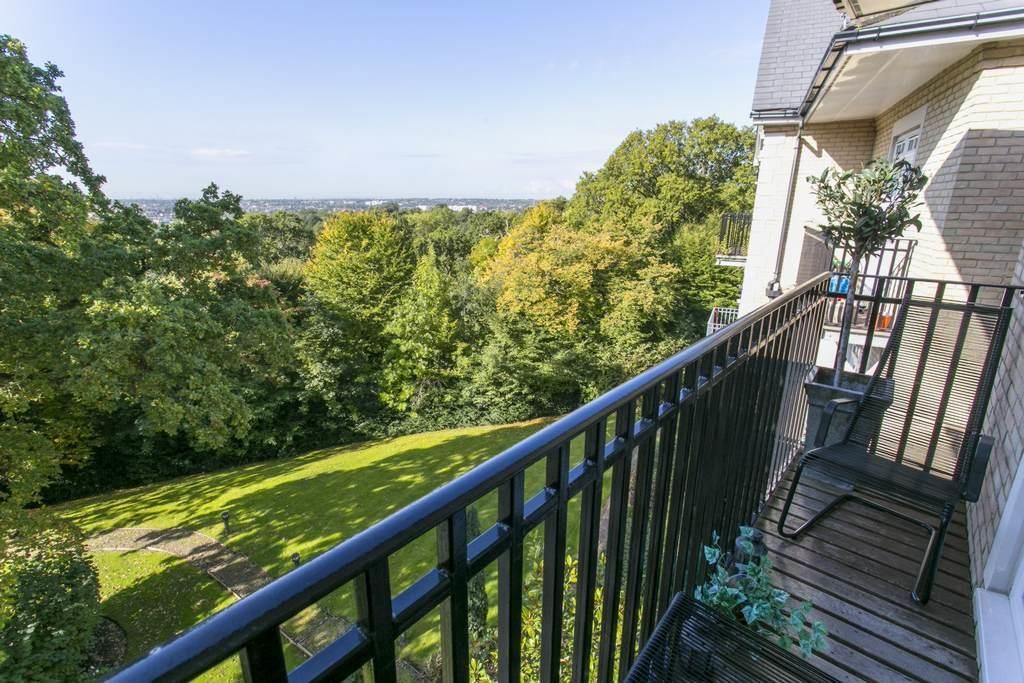 Additional image 26 of 4 bed flat for saleThe Manor, Repton Park, Woodford Green, Essex IG8