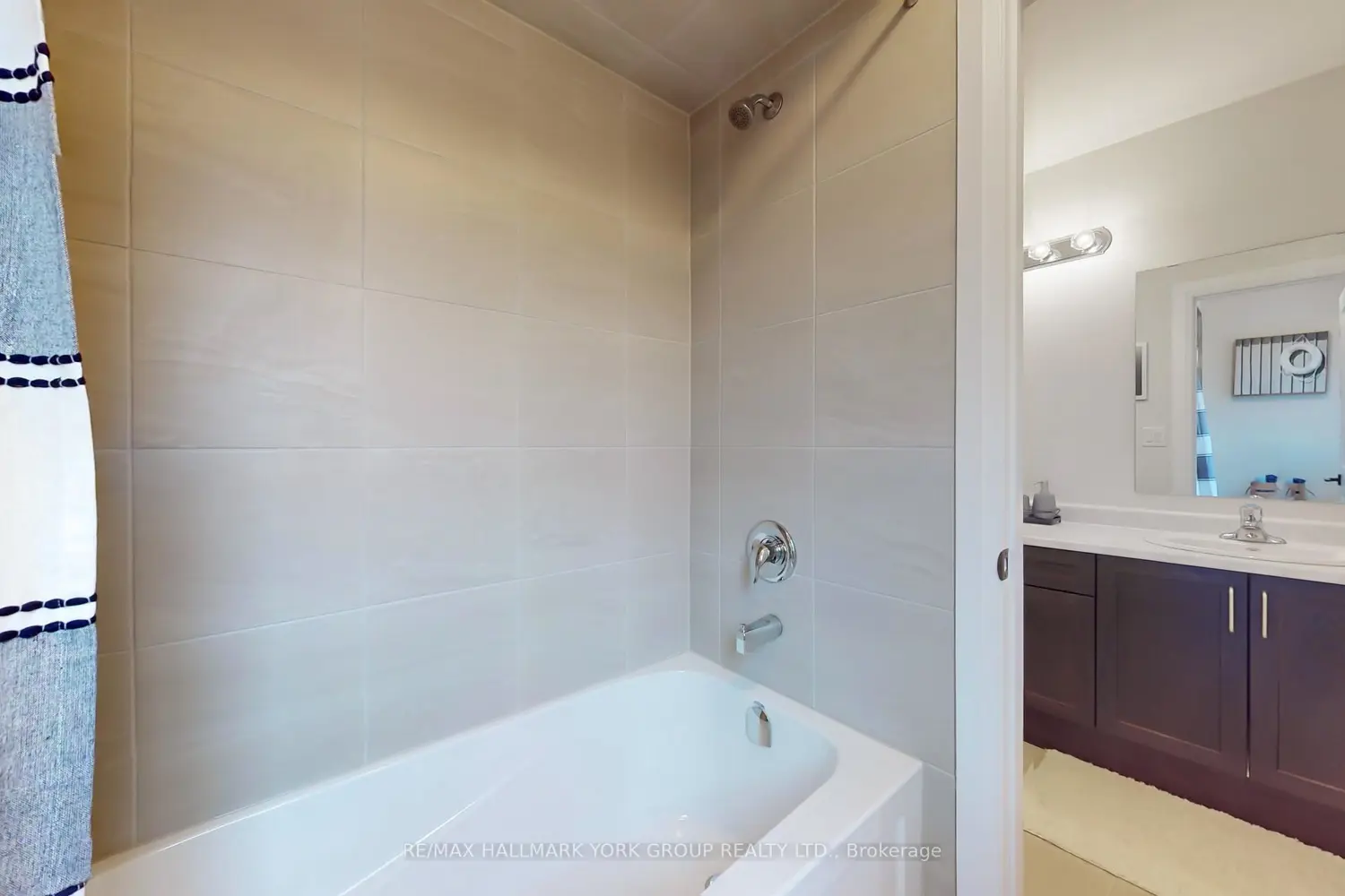 Additional image 14 of 3001 Sierra Drive