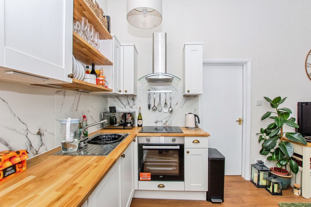 Additional image 2 of 1 bed flat for saleNorwich Road, Wisbech PE13