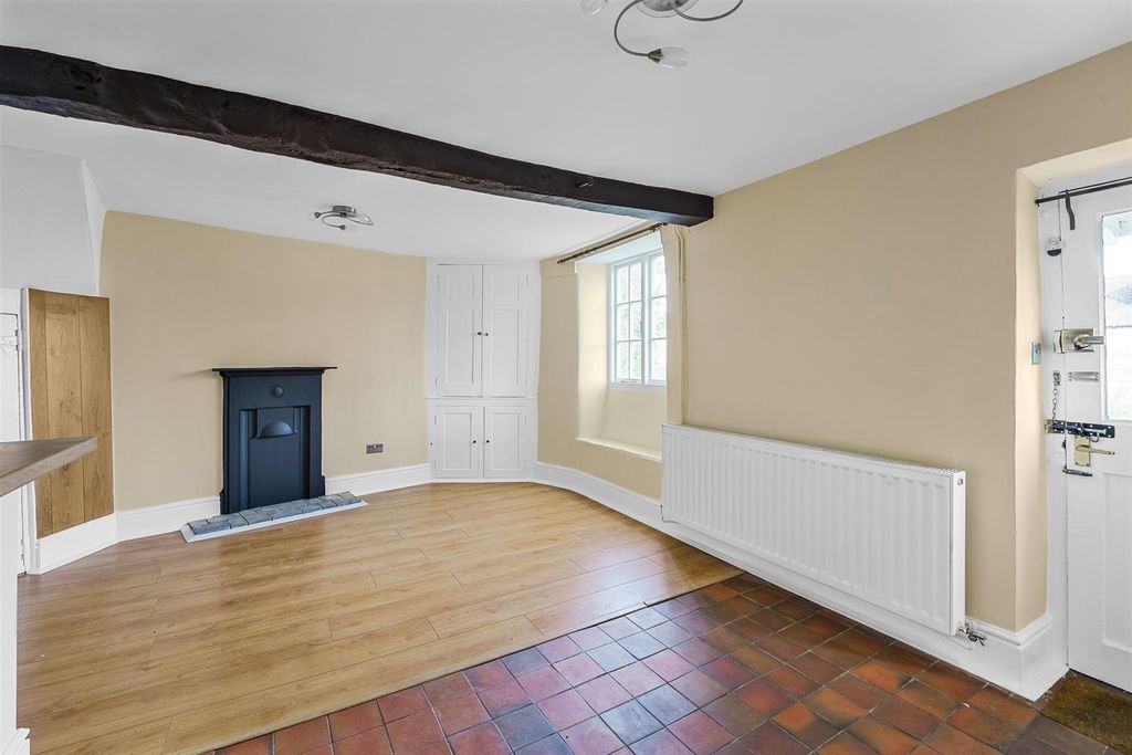 Additional image 3 of 2 bed cottage for saleOxford Street, Woodstock OX20