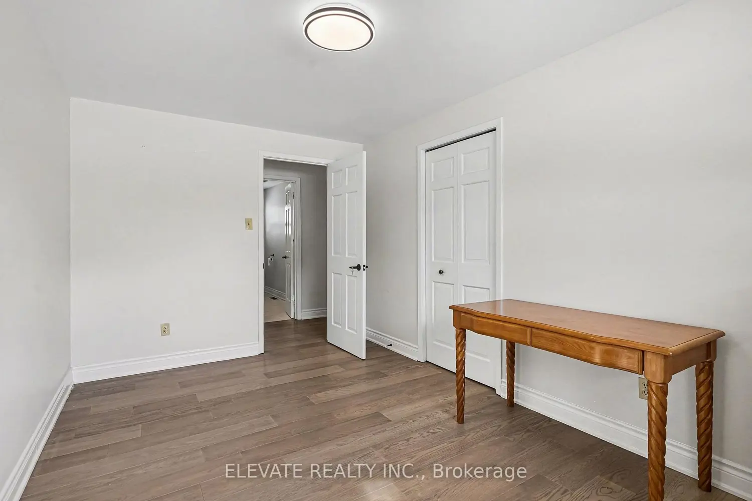 Additional image 8 of 21 Whitehorn Crescent