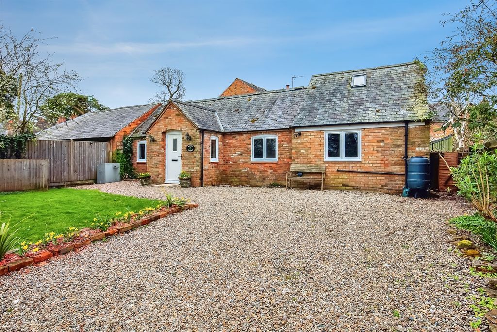 Additional image 4 of 2 bed cottage for saleMain Street, Skeffington, Leicester LE7
