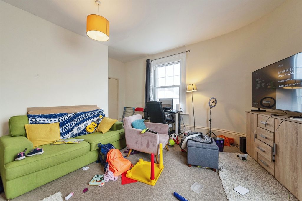 Additional image 3 of 1 bed flat for saleWestgate, Grantham NG31
