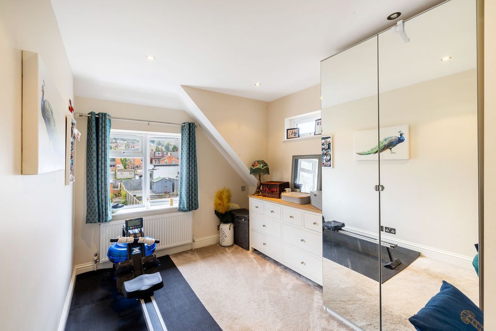 Additional image 9 of 3 bed detached house for saleDownsway, Whyteleafe CR3