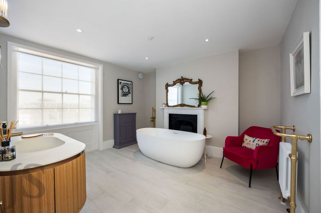 Additional image 23 of 5 bed town house for saleLiverpool Terrace, Worthing BN11