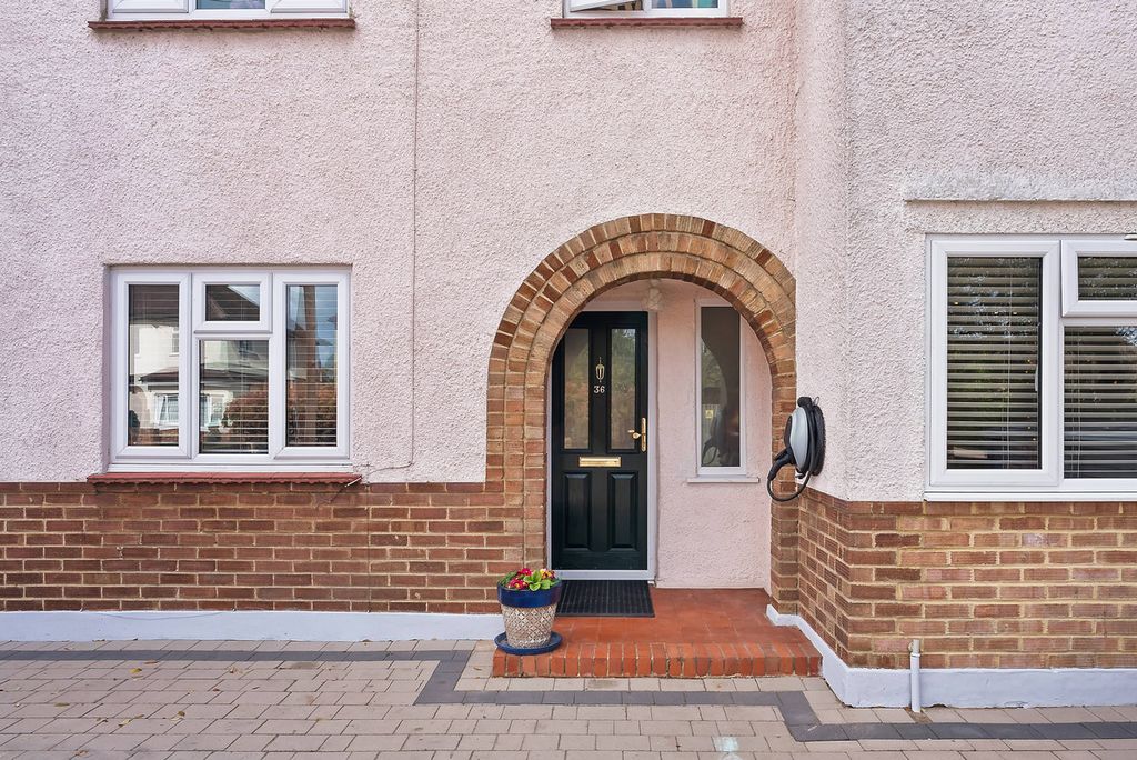 Additional image 16 of 4 bed detached house for saleFontmell Park, Ashford TW15