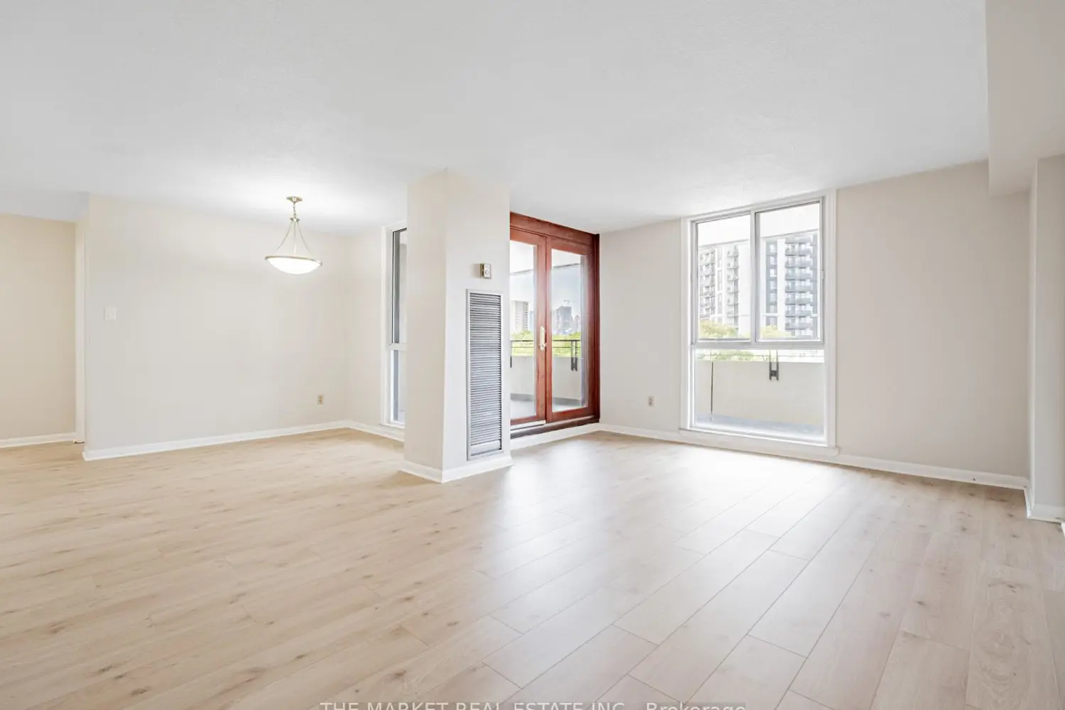 1320 Mississauga Valley Boulevard 507