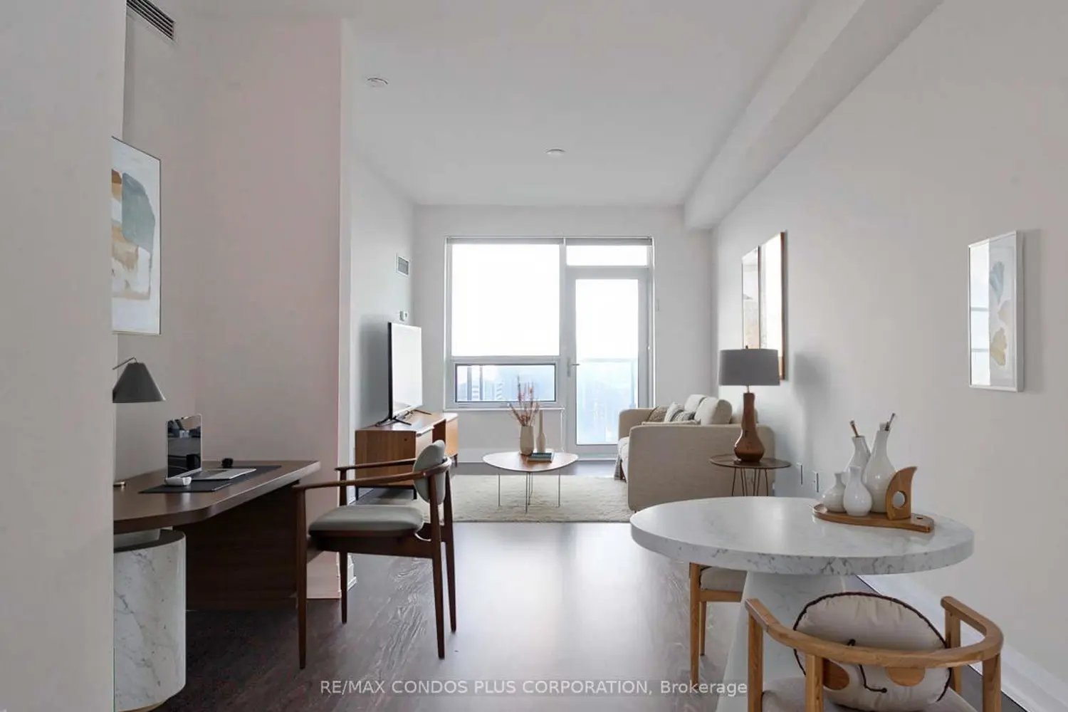 5 Sheppard Avenue 3721 photo 2