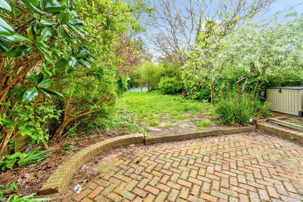 Additional image 6 of 3 bed semi-detached house for saleBlenheim Gardens, Southampton, Hampshire SO17