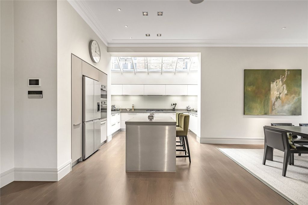 Additional image 8 of 6 bed detached house for saleDenbigh Gardens, Richmond TW10