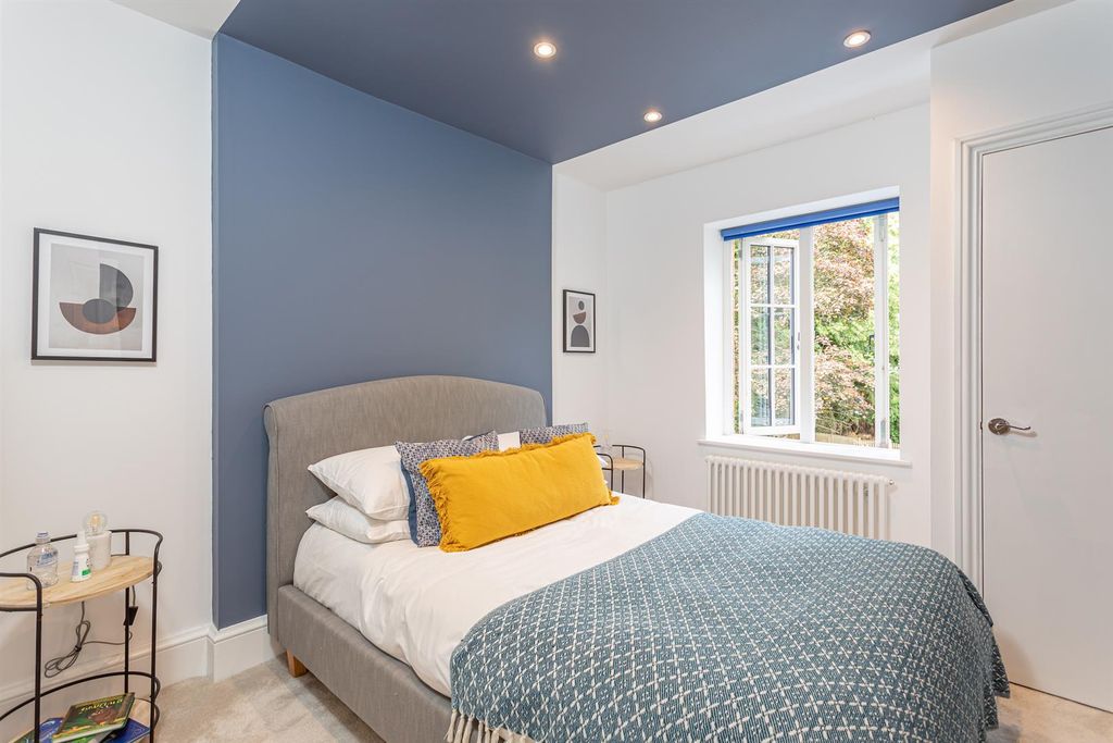 Additional image 25 of 4 bed property for saleLavershot Hall, Windlesham GU20