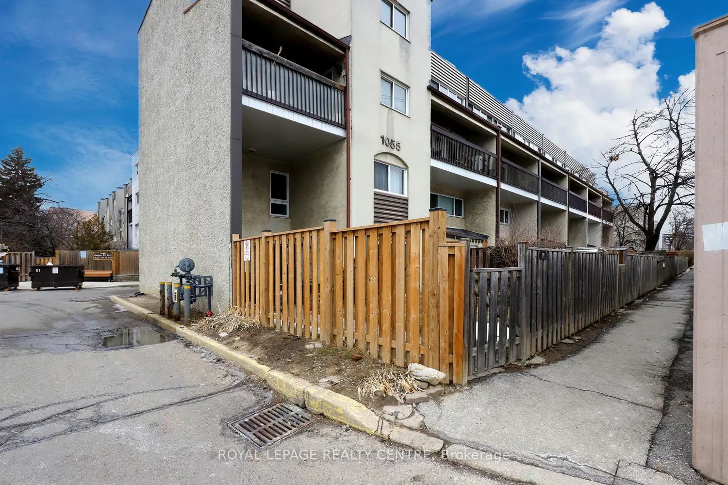 Additional image 20 of 1055 Dundas Street 171