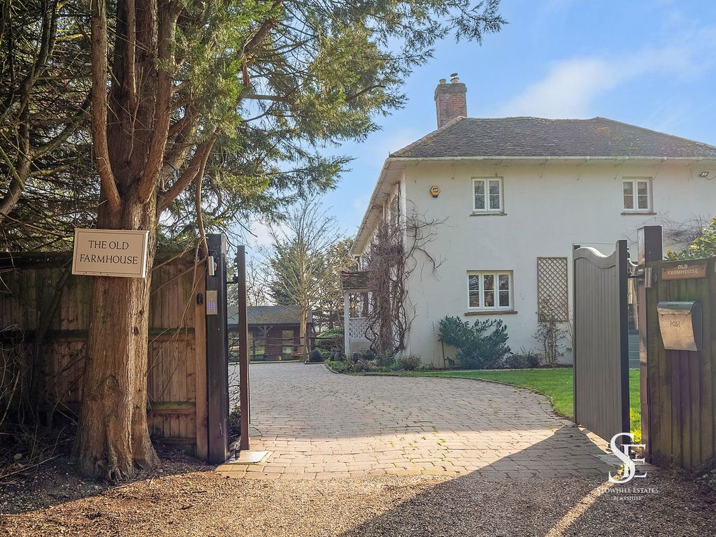 Additional image 5 of 6 bed detached house for saleEasthampstead Road, Wokingham RG40