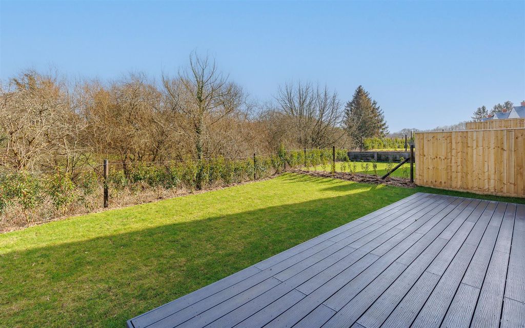 Additional image 26 of 5 bed property for saleGatcombe, Isle Of Wight PO30