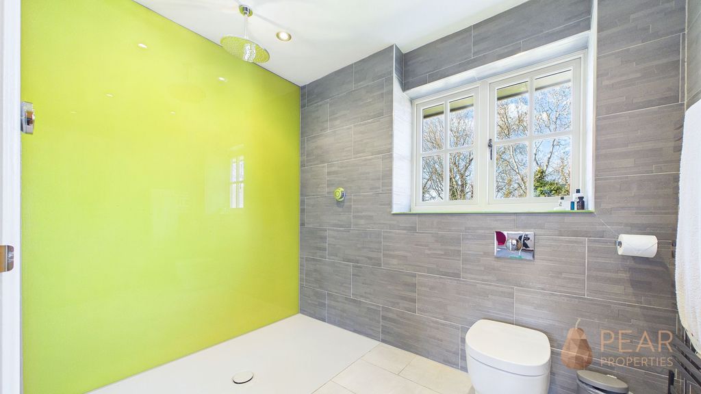 Additional image 20 of 5 bed detached house for saleFirst Avenue, Worthing BN14