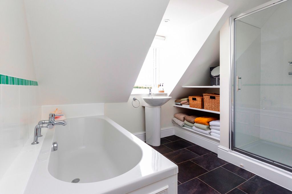 Additional image 7 of 4 bed detached house for saleHair Cobble Cottage, Bay Lane, Gillingham SP8