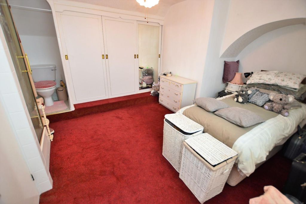 Additional image 7 of 3 bed semi-detached bungalow for salePitton Close, Wigston LE18