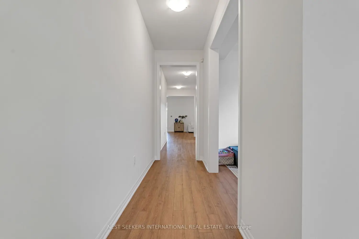95 Pembrook Street photo 3