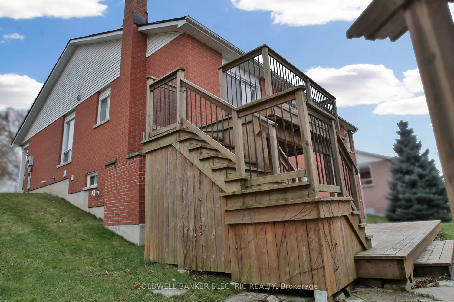 Additional image 16 of 1830 Stratton Avenue