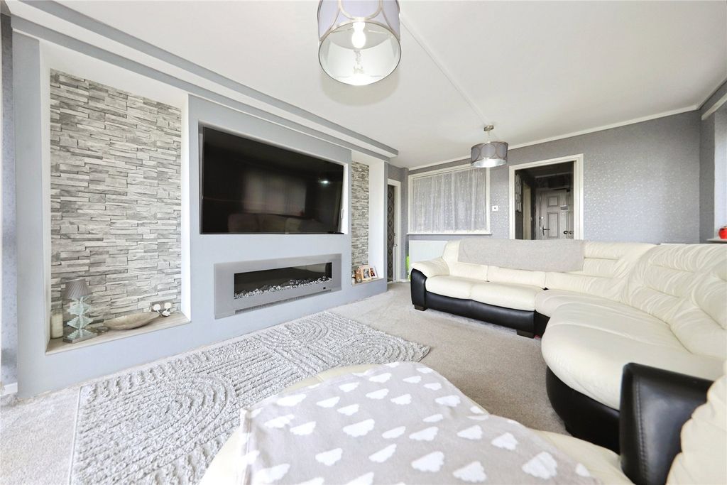 Additional image 2 of 2 bed flat for saleBromfield Court, Mount Road, Tettenhall Wood, Wolverhampton WV6