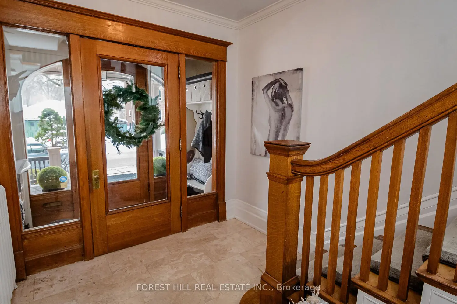 98 Central Avenue photo 4