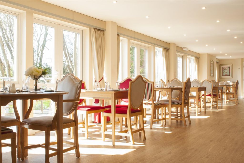 Additional image 26 of 2 bed flat for saleSomers Brook Court, Newport, Isle Of Wight PO30