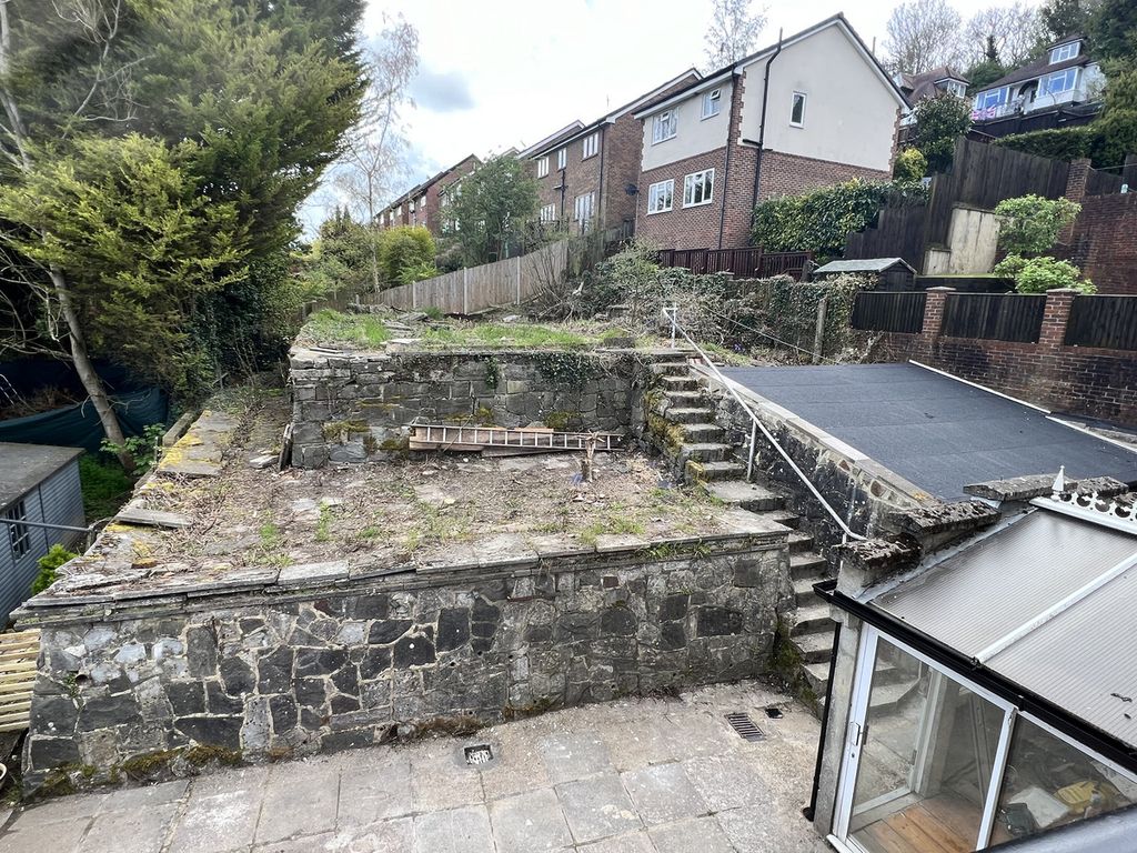 Additional image 12 of 3 bed detached house for saleNew Barn Lane, Whyteleafe CR3
