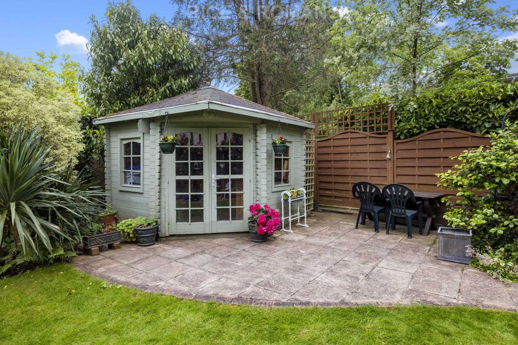 Additional image 8 of 5 bed detached house for saleSnows Ride, Windlesham GU20
