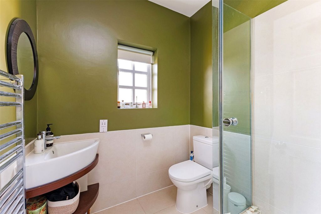 Additional image 25 of 4 bed terraced house for saleKings Road, Windsor, Berkshire SL4