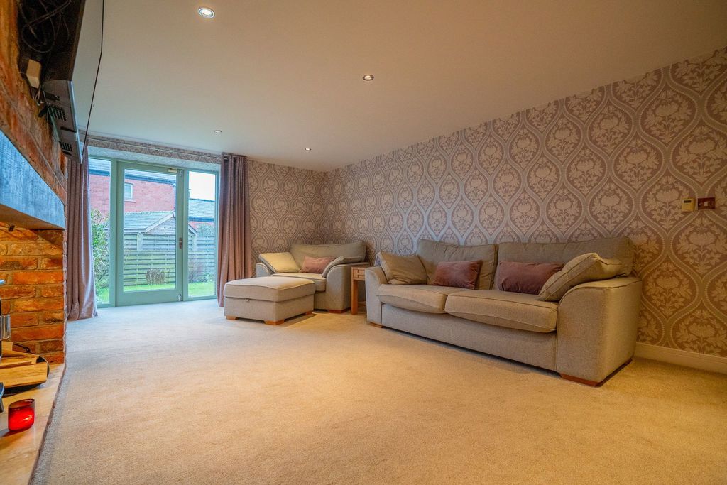 Additional image 18 of 4 bed barn conversion for saleThe Threshing Barn, Cranshaw Lane, Widnes WA8
