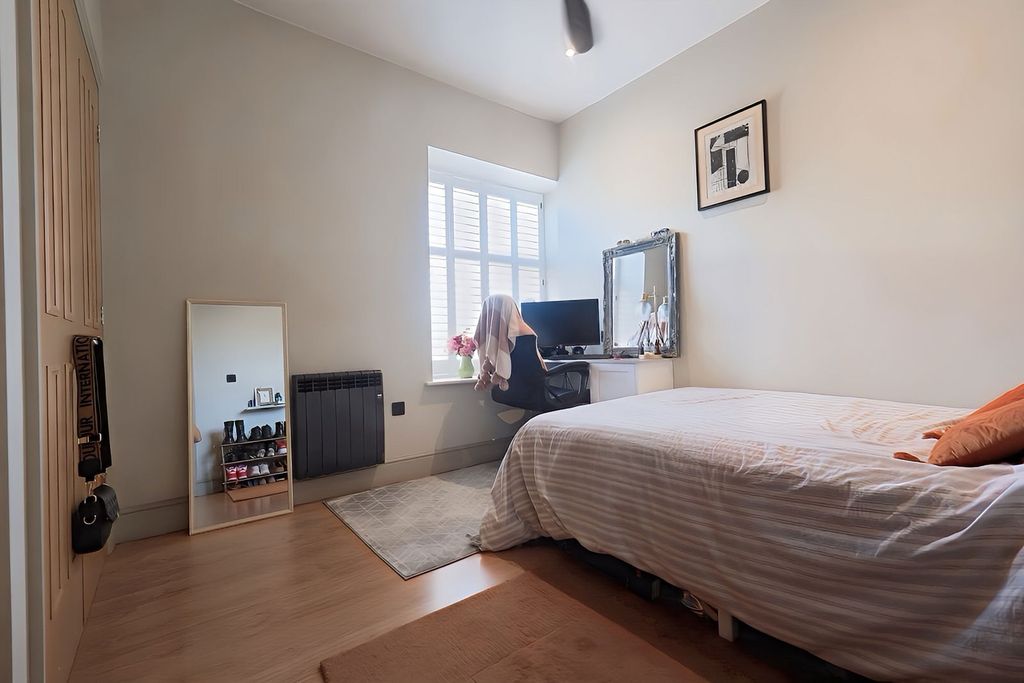 Additional image 11 of 2 bed flat for saleWoodford Mill, Mill Street, Witney, Oxfordshire OX28