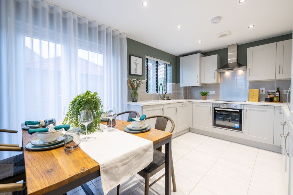 Additional image 2 of 3 bed detached house for sale"Renmore" at Hollym Road, Withernsea HU19