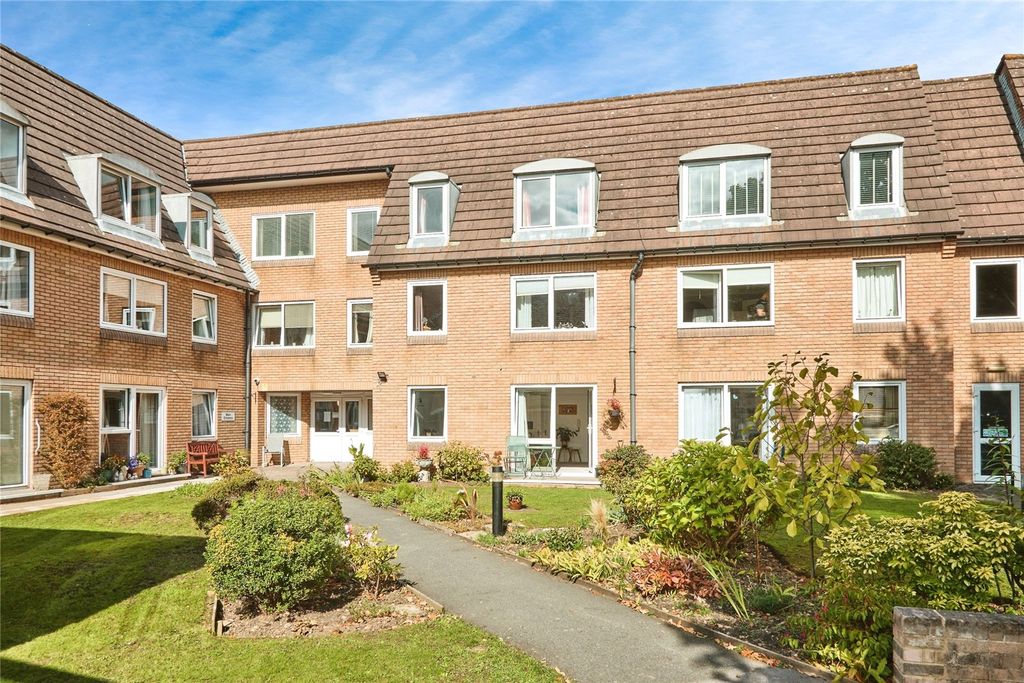 1 bed flat for saleHomepoint House, Bitterne SO18