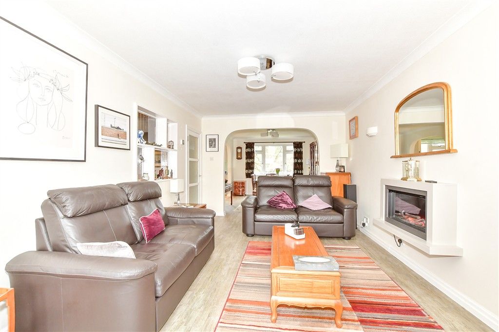 Additional image 3 of 4 bed terraced house for saleChadderton Gardens, Portsmouth, Hampshire PO1