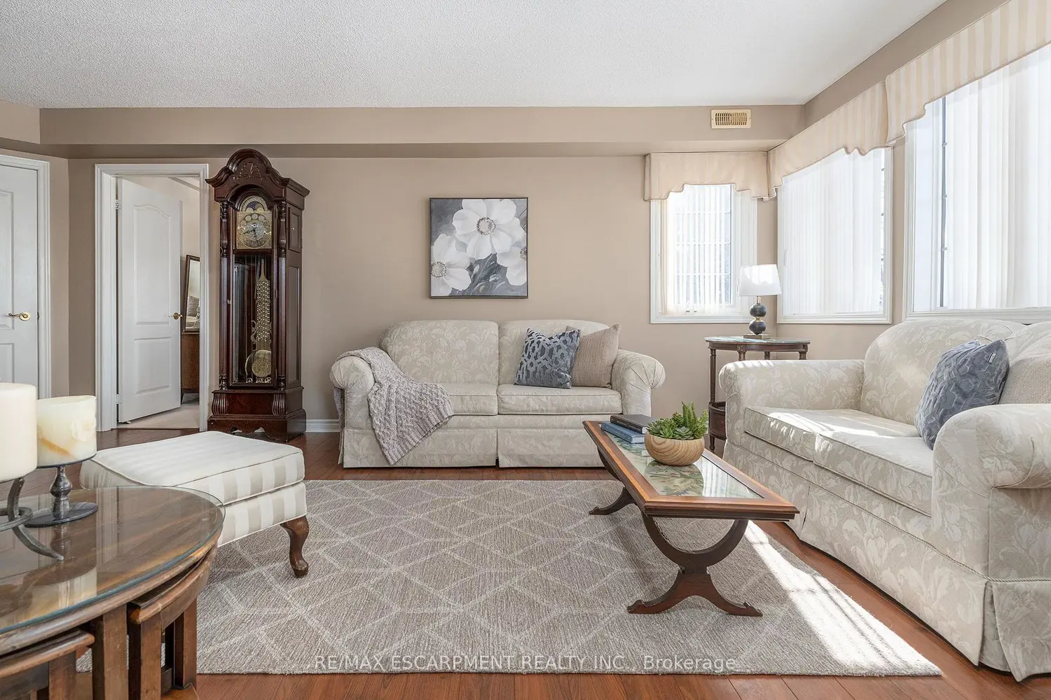 Additional image 2 of 600 Silverbirch Boulevard 308