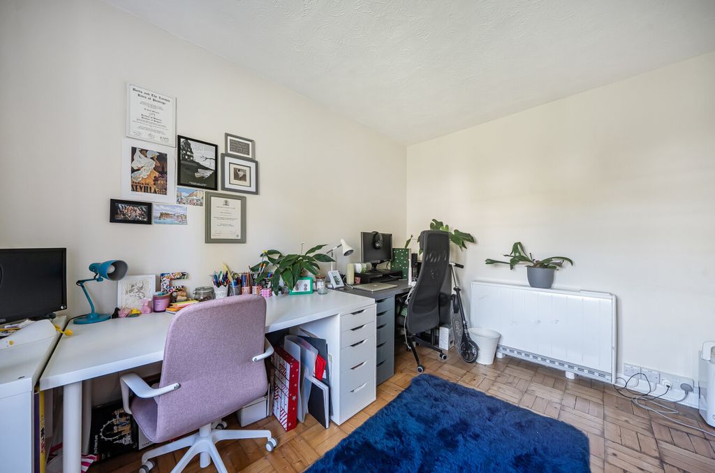 Additional image 10 of 2 bed flat for saleSilverdale Road, Banister Park, Southampton, Hampshire SO15