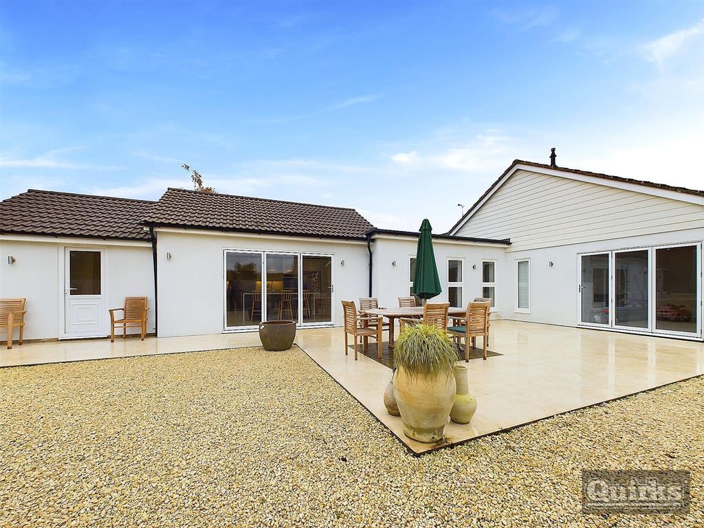 Additional image 27 of 3 bed detached bungalow for saleSugden Avenue, Wickford SS12