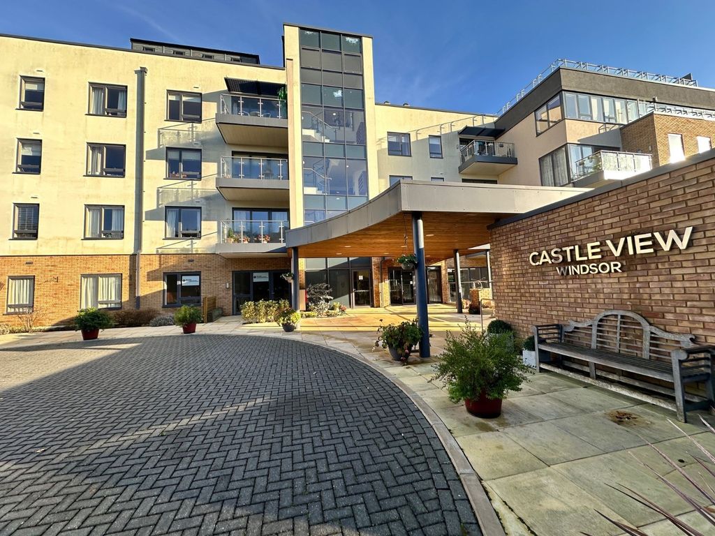 Additional image 15 of 2 bed flat for saleHelston Lane, Windsor, Berkshire SL4