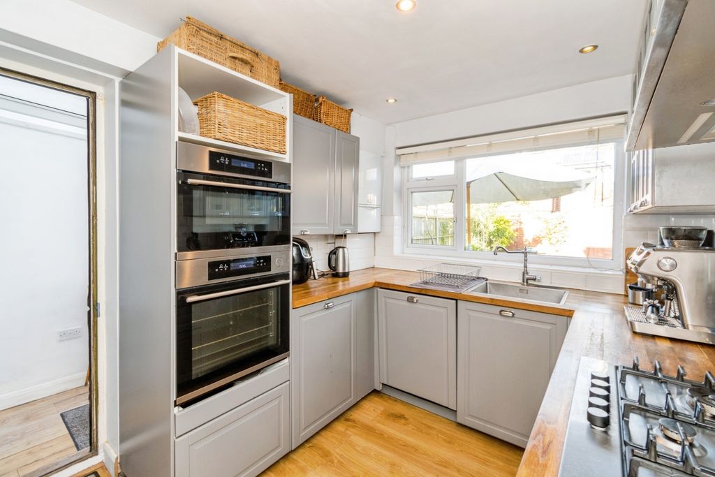 Additional image 4 of 3 bed terraced house for saleBladon Road, Southampton, Hampshire SO16