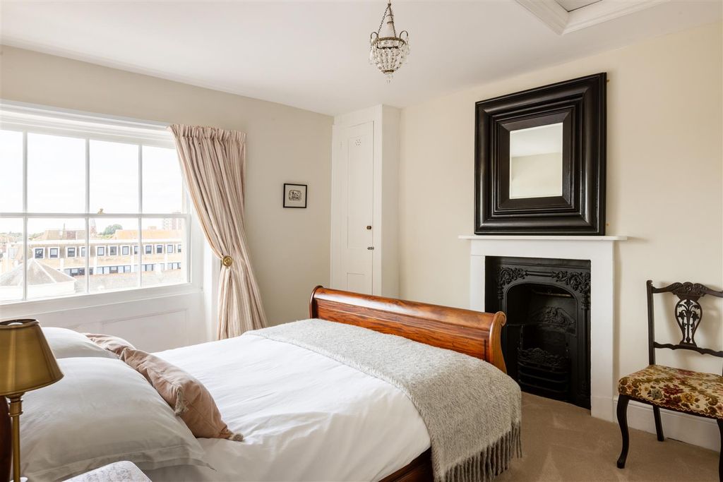 Additional image 13 of 5 bed town house for saleLiverpool Terrace, Worthing BN11
