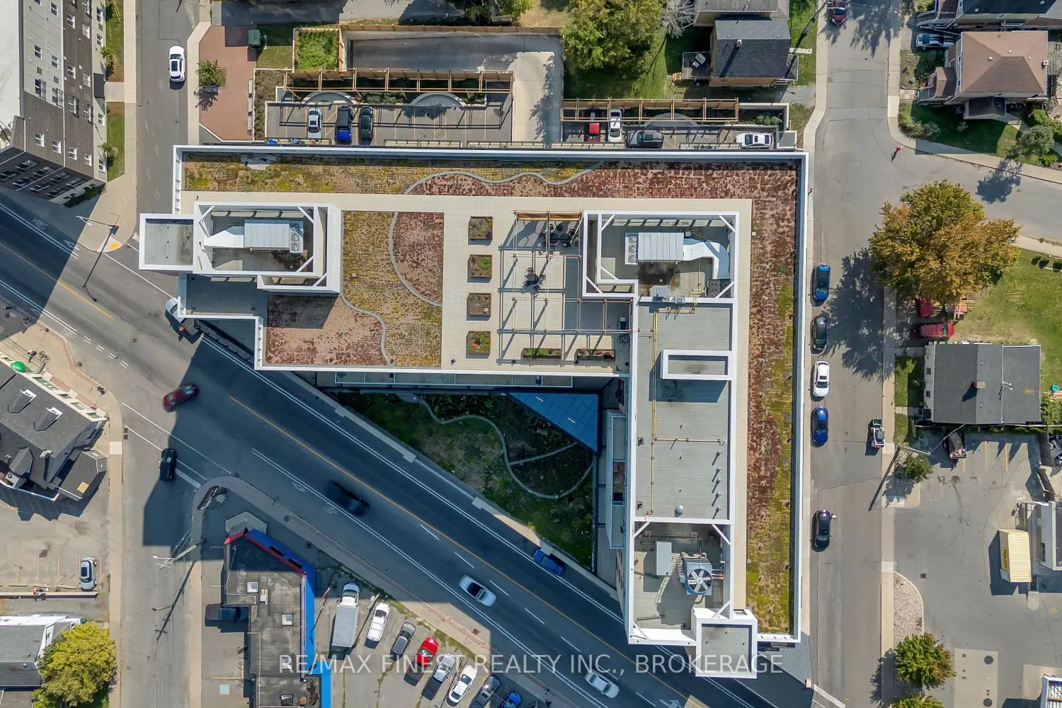Additional image 5 of 652 Princess Street 340