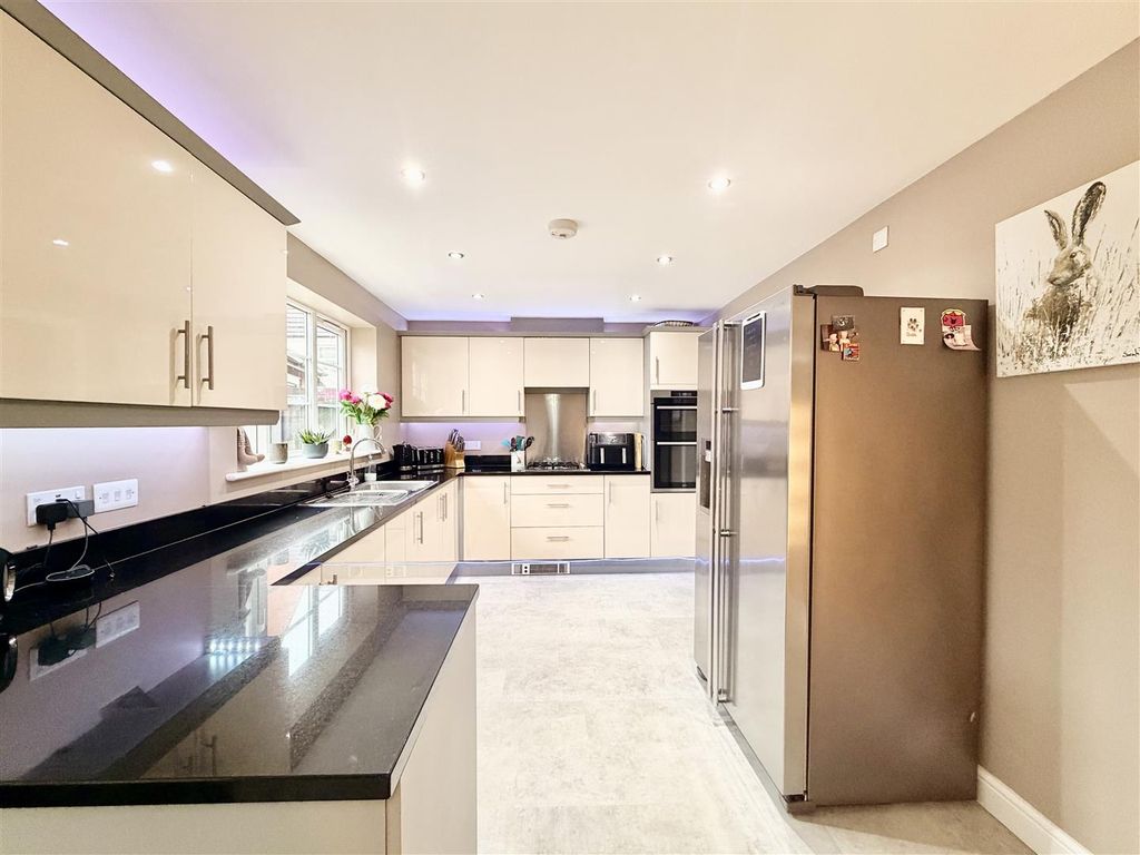 Additional image 10 of 4 bed detached house for saleRoman Close, Barrow Upon Soar, Loughborough LE12