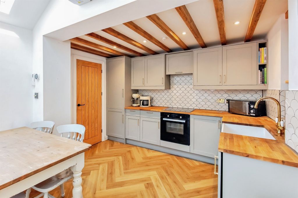 Additional image 3 of 2 bed semi-detached house for saleQueen Street, Market Harborough LE16