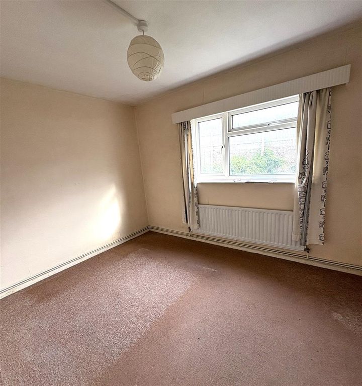 Additional image 5 of 2 bed flat for saleOld London Road, Hastings TN35