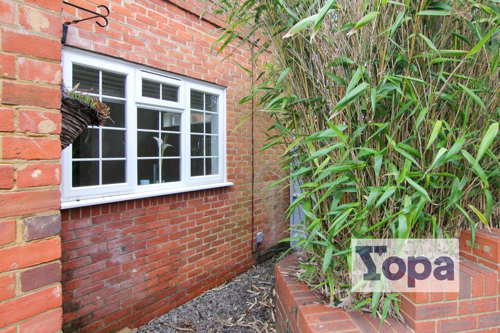 Additional image 25 of 2 bed maisonette for saleSeagarth Lane, Southampton SO16
