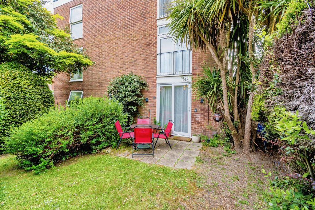 Additional image 21 of 2 bed flat for saleNorthlands Road, Southampton SO15
