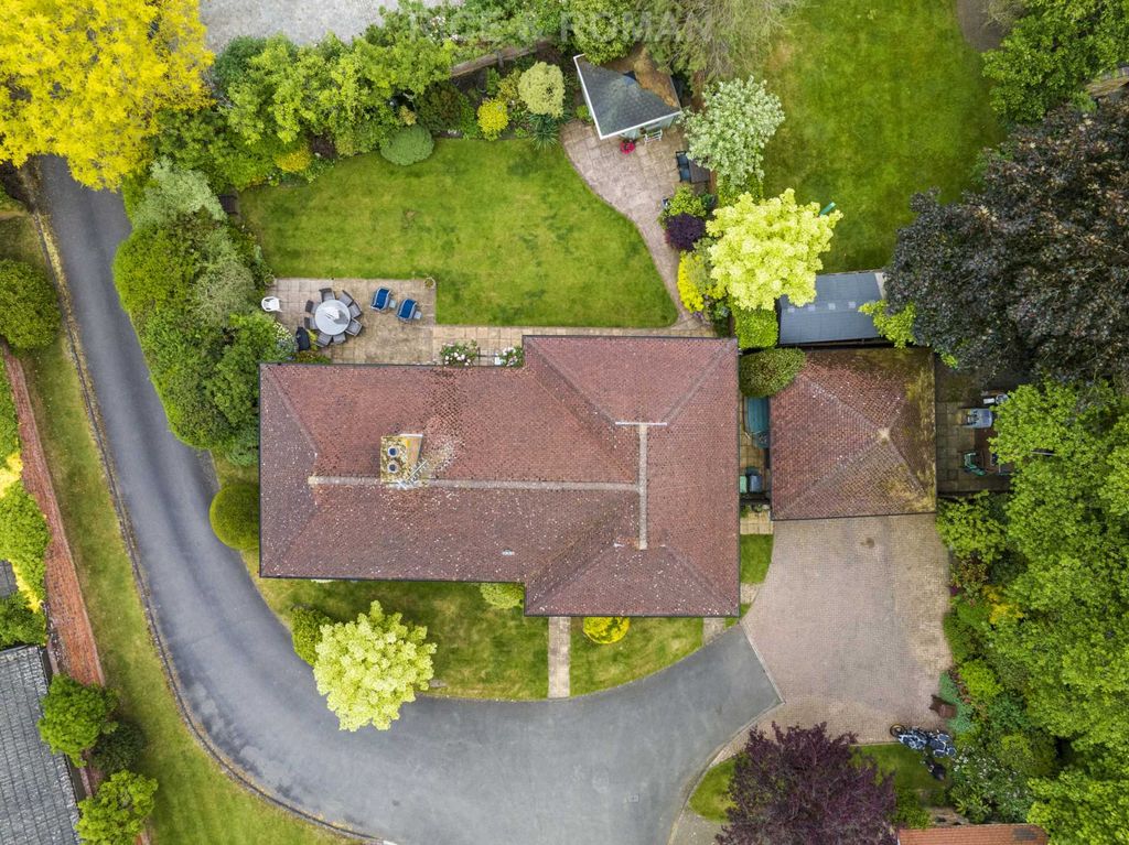 Additional image 18 of 5 bed detached house for saleSnows Ride, Windlesham GU20